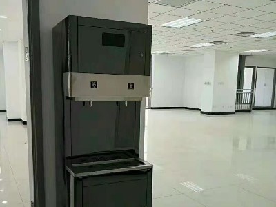 上海華山醫院再次采購圣藍商用開水器