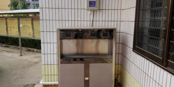 圣藍(lán)教您三招校園直飲水機(jī)選購技巧