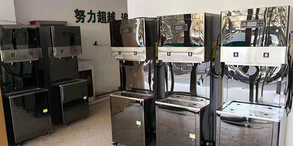 圣藍教您學校專用步進式開水器保養方法